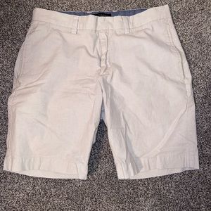 Banana Republic Mens Khaki Shorts